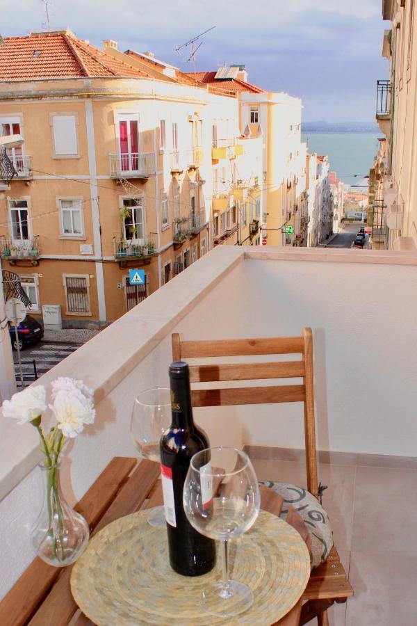 River View Balcony - Historic Center ! Apartment Lisbon Bagian luar foto